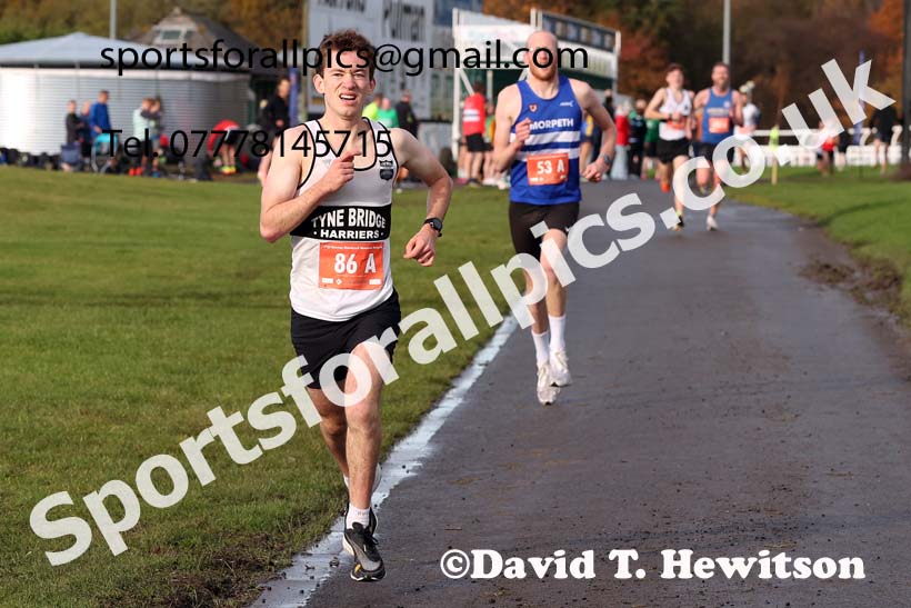 The 2023 Norman Woodcock Road Relays, Newcastle Racecourse, Gosforth, Newcastle.  Photo: David T. Hewitson/Sports for All Pics